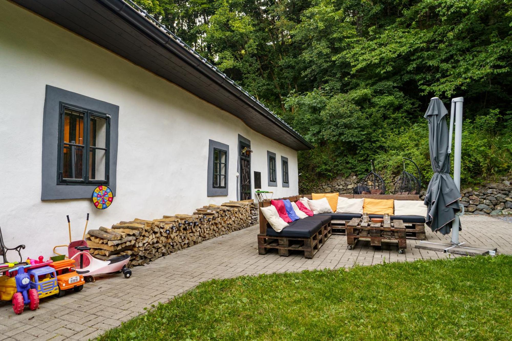 Apartmany Pod Klingerom Banska Stiavnica Bagian luar foto