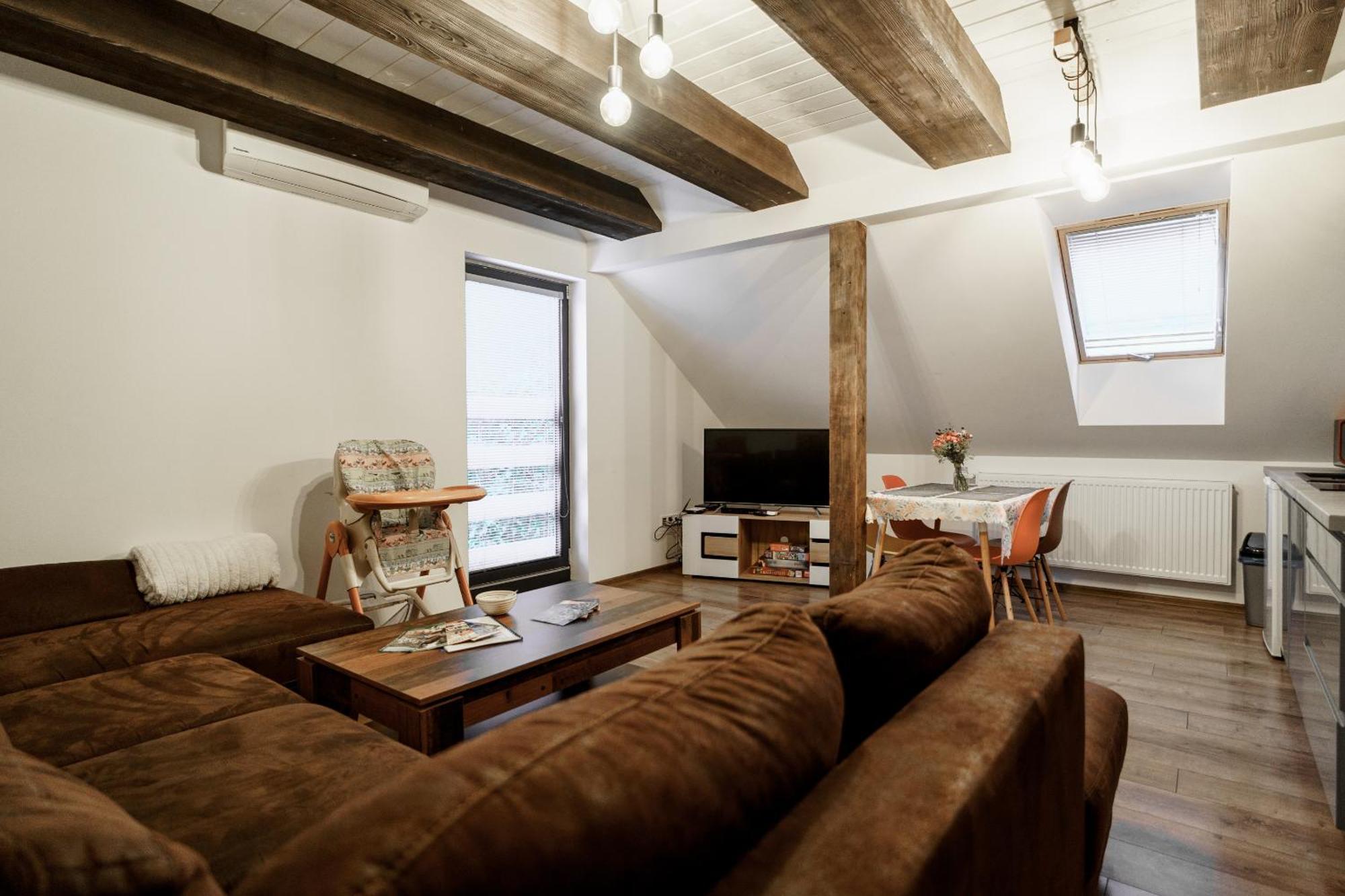 Apartmany Pod Klingerom Banska Stiavnica Bagian luar foto